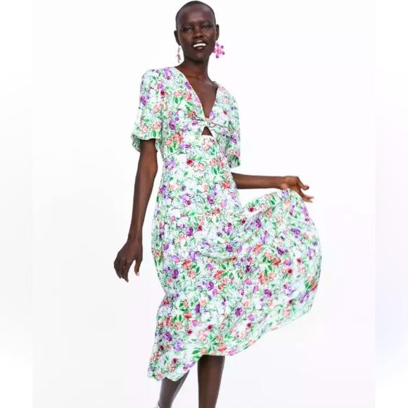 Zara Dresses & Skirts - Zara maxi floral dress size L